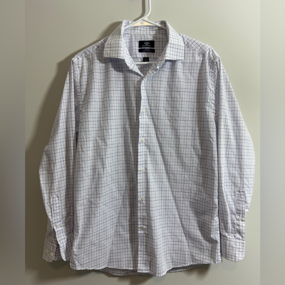 Men’s Dockers button up dress shirt